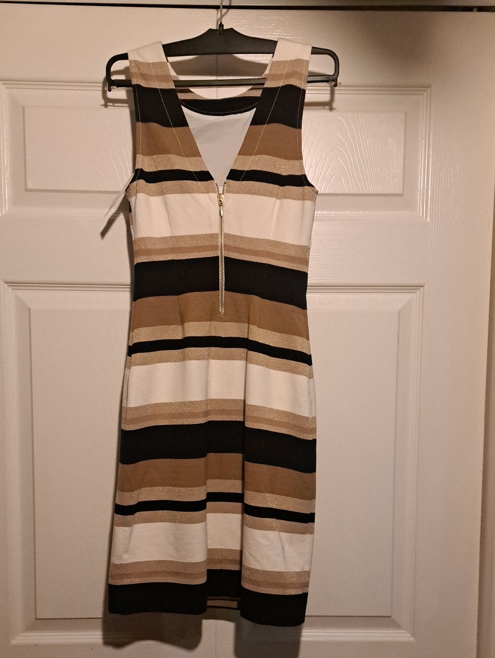 NWT-Banana Republic Striped V-Neck Sleeveless Dress in White, Black & Tan